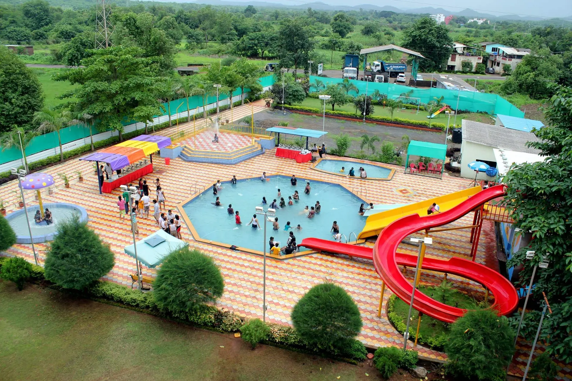 A leisure spot near Royal Heritage, Vasind (1)